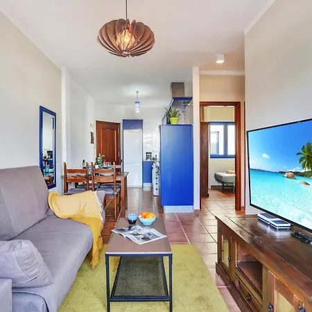 El With Two Bedrooms Cotillo