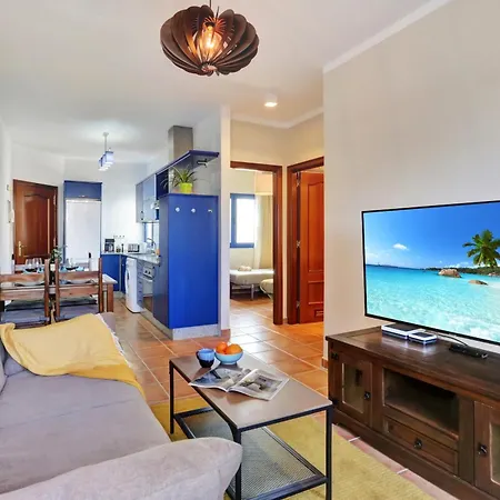 Апартаменты El With Two Bedrooms El Cotillo (Fuerteventura)