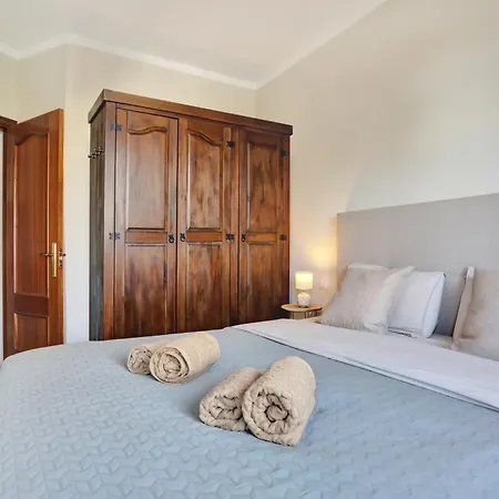 Апартаменты El With Two Bedrooms *